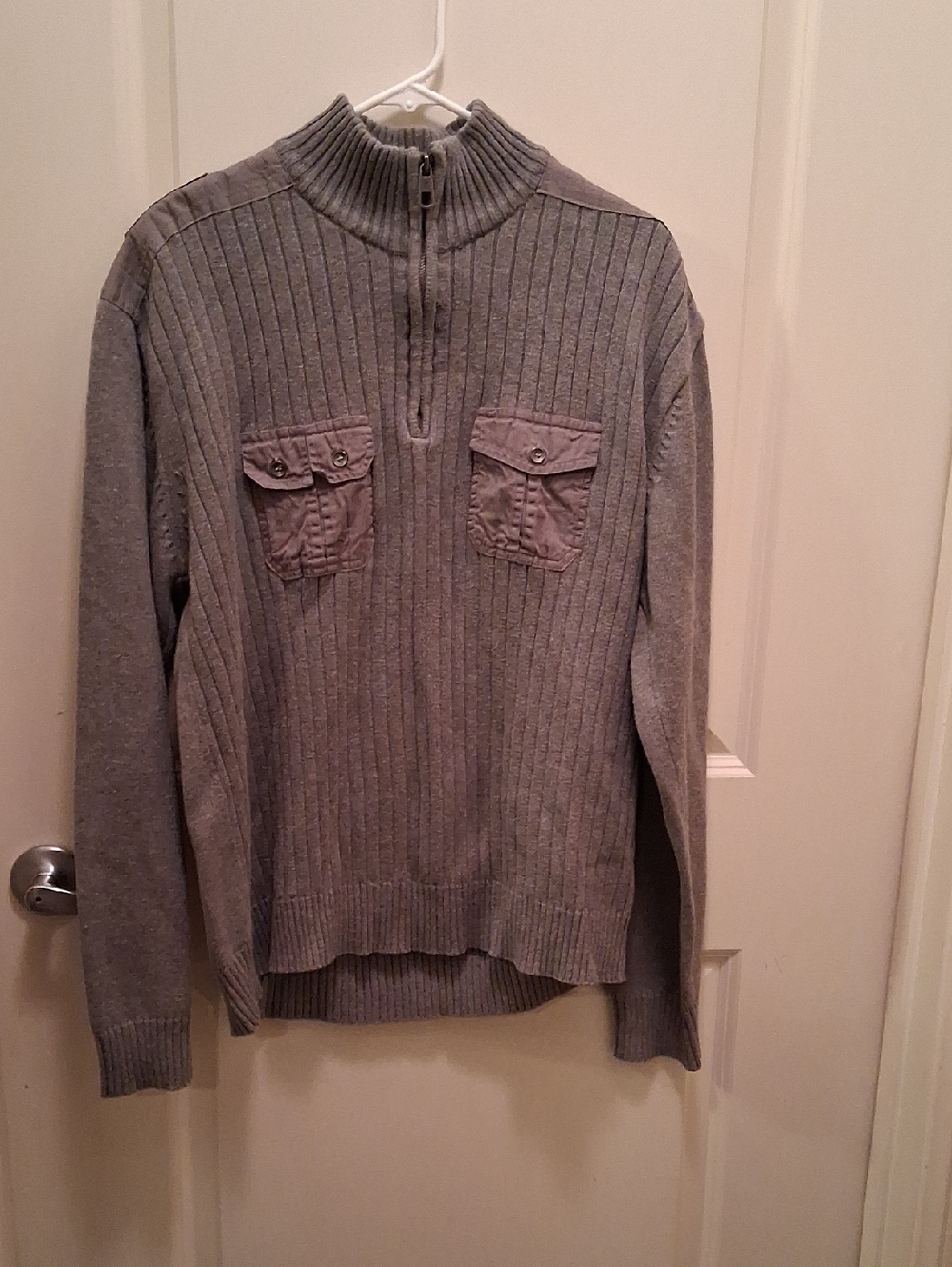 Men's Ribbed Half-Zip Sweater with Chest Pockets - Gray